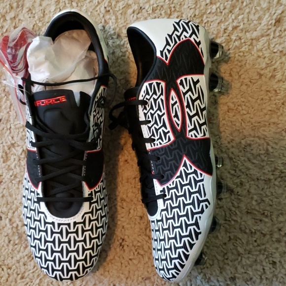 Shoes - Picture 4 of 4